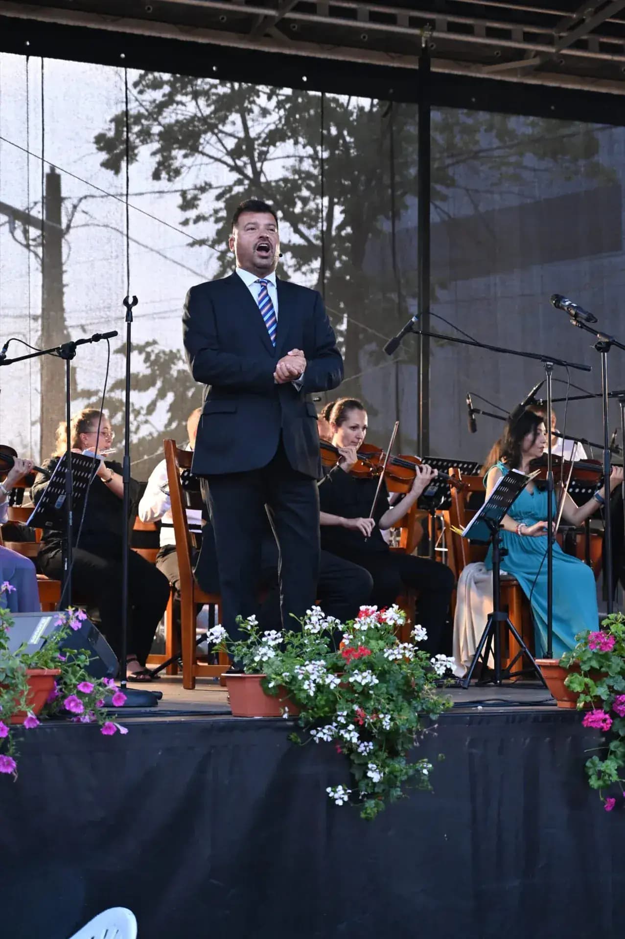 Gabriel Birjovanu - Tenor